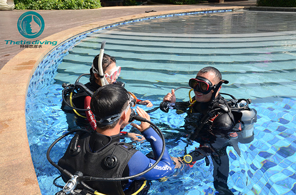 12/12正式上線！PADI 最新課程【休閑潛水員Resort Diver】 丨 一天拿證，潛遍全球
